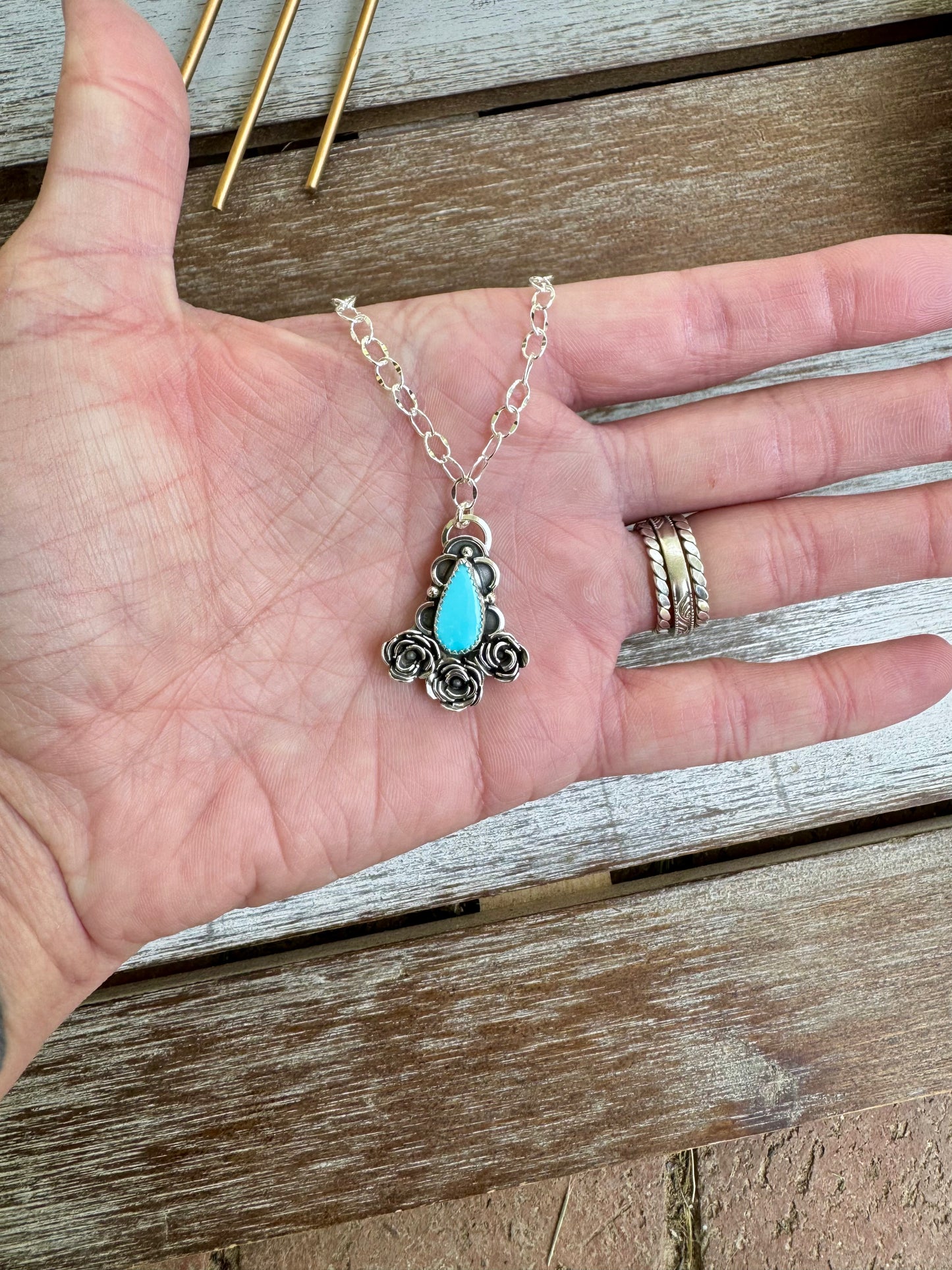 Wild Rose Sonoran Turquoise Pendant Necklace 16"