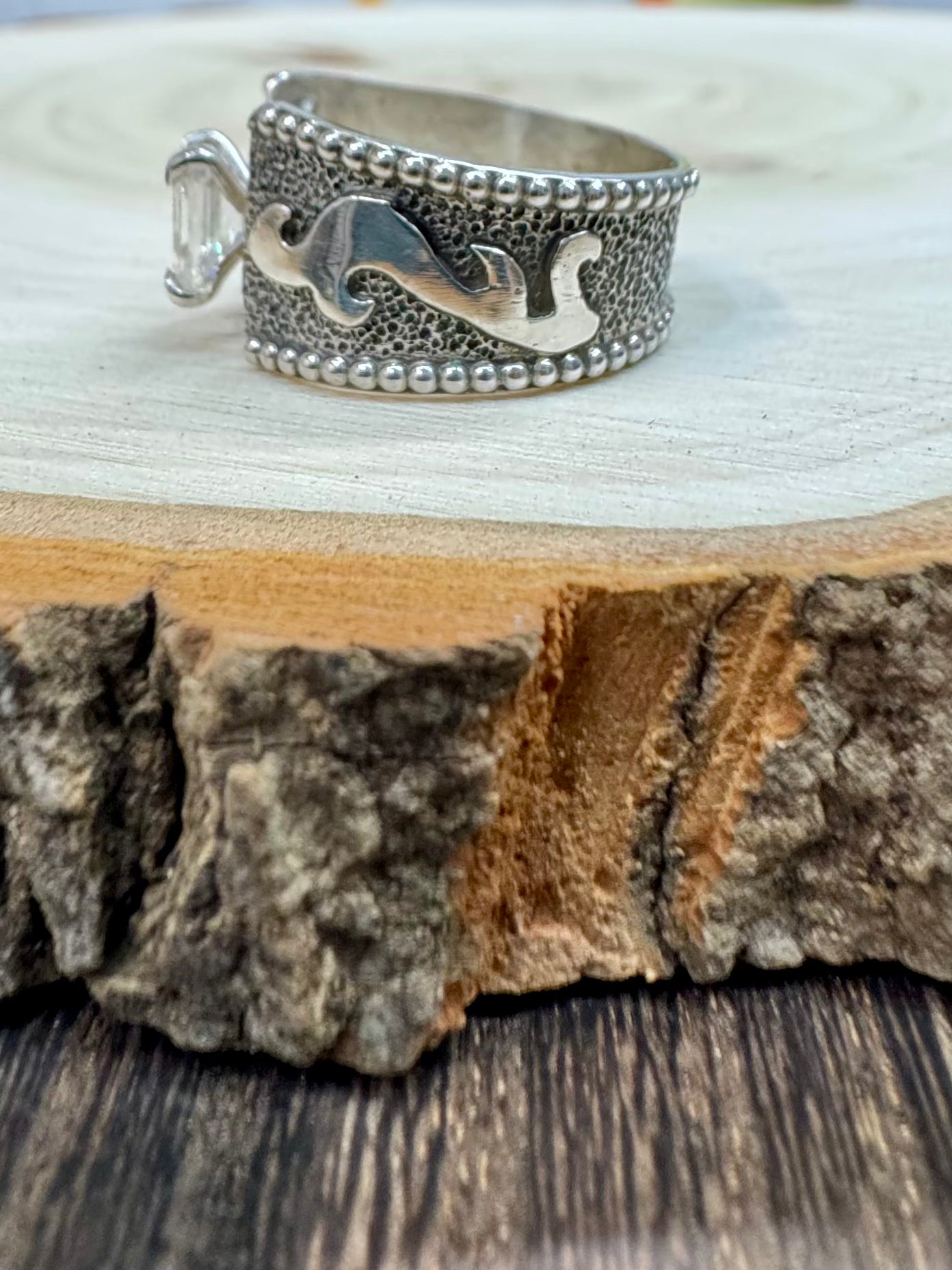 Western Moissanite Tooled Engagment Ring Size 8.5