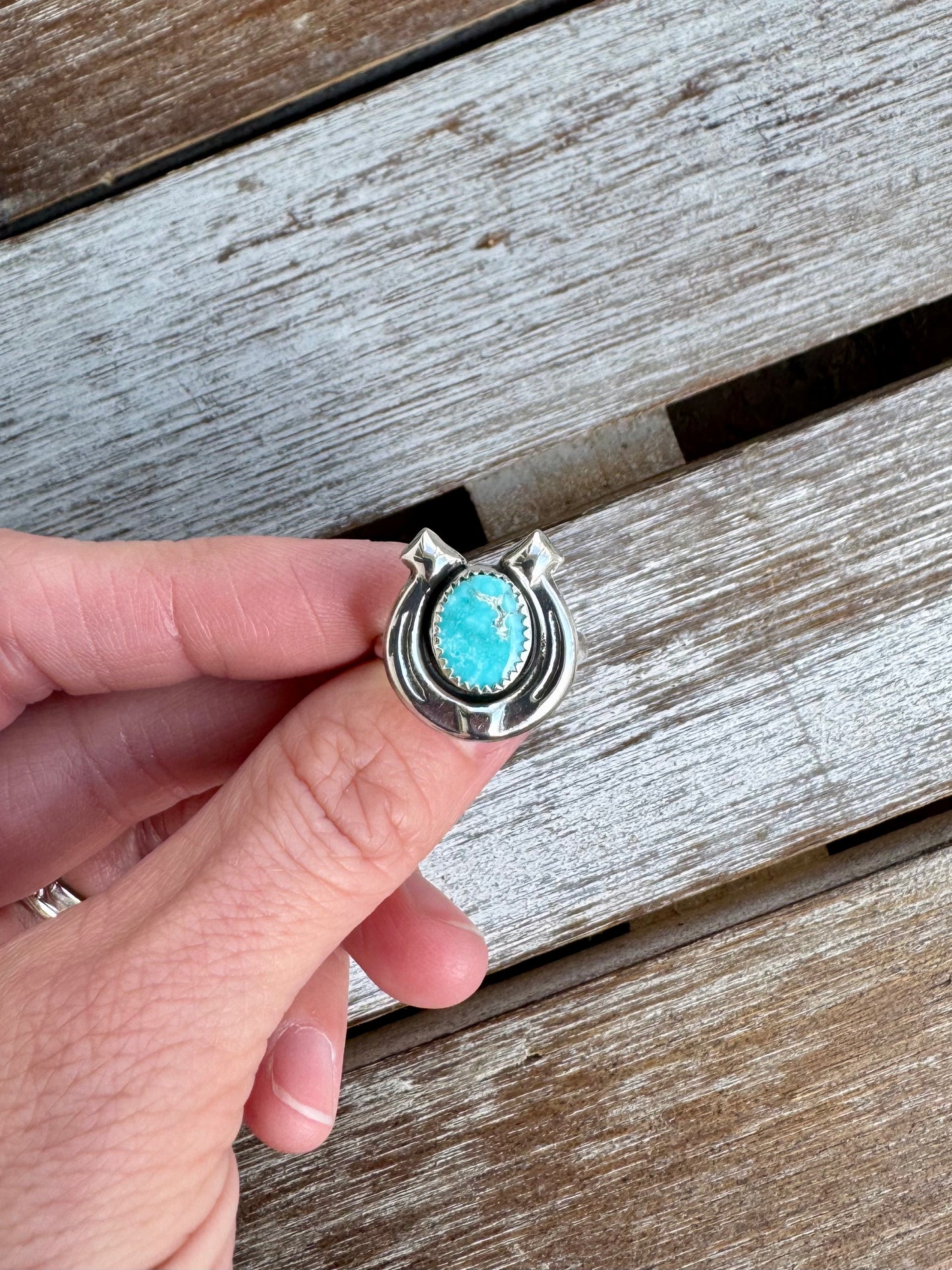 Sleeping Beauty Turquoise Horseshoe Ring Size 8