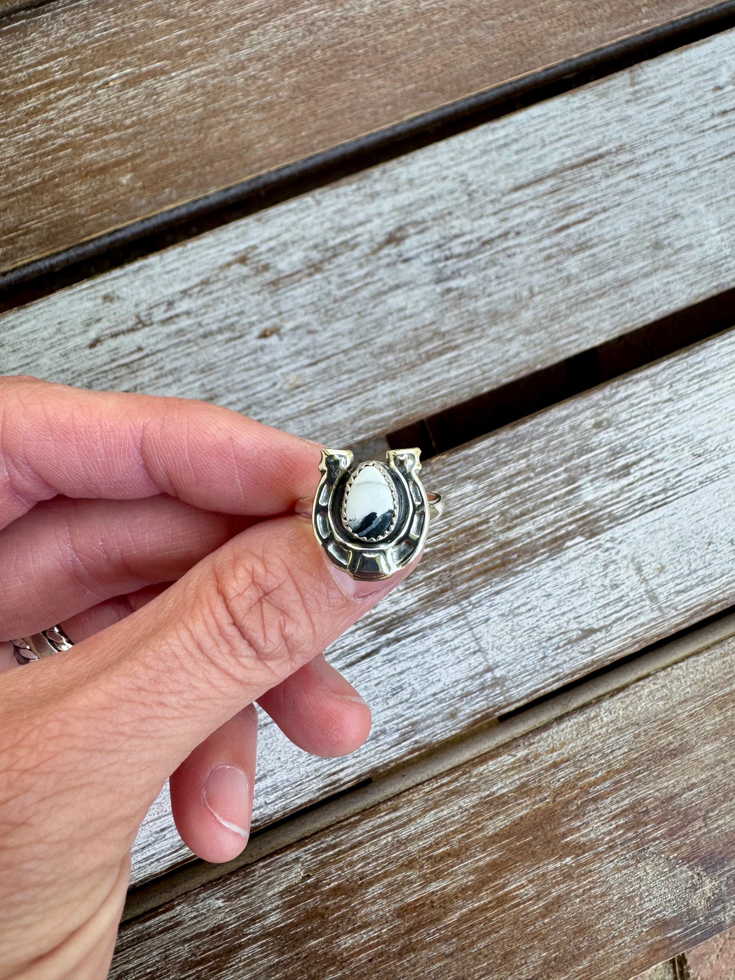 White Buffalo Horseshoe Ring Size 6.5
