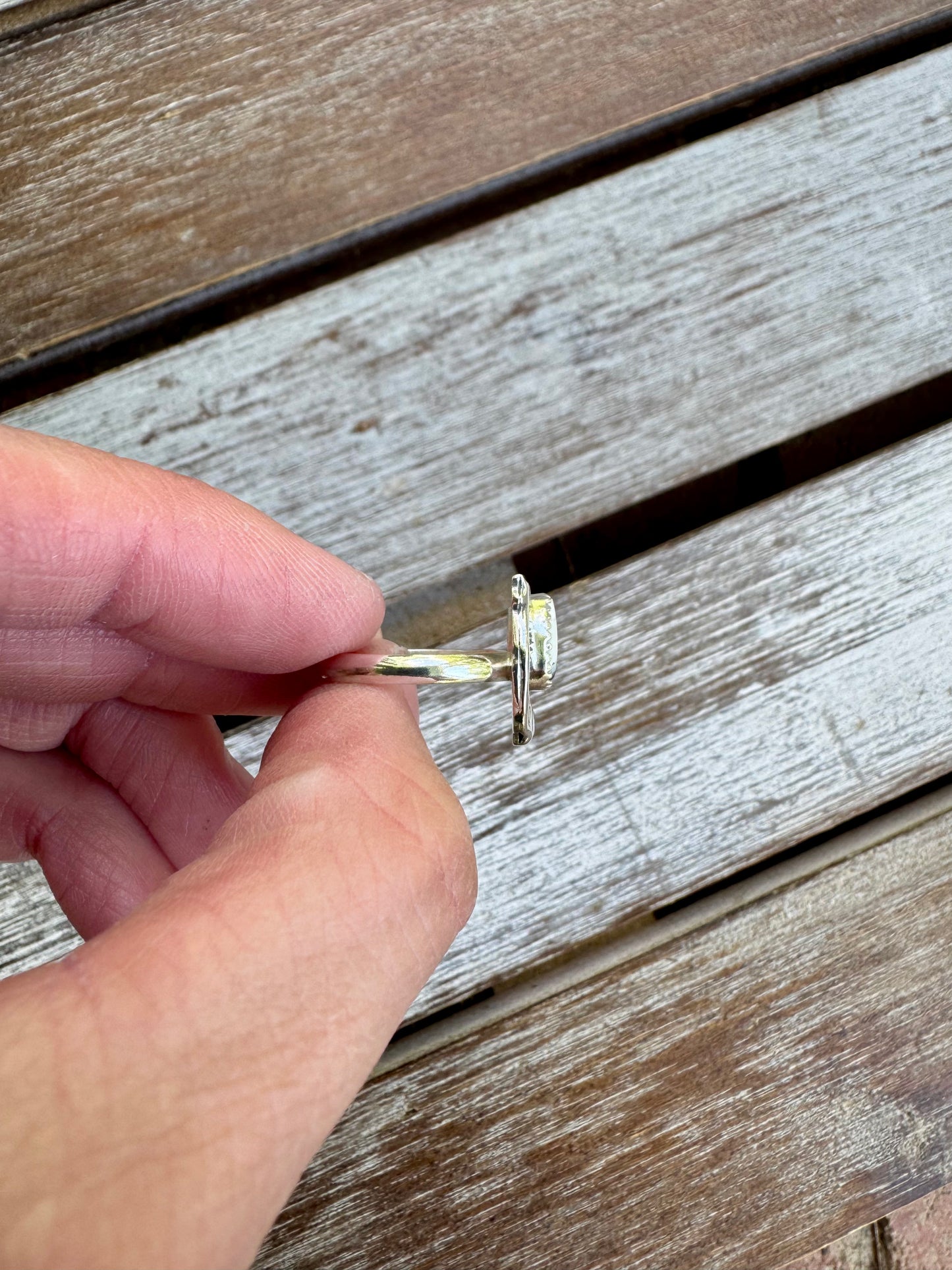 White Buffalo Horseshoe Ring Size 6.5