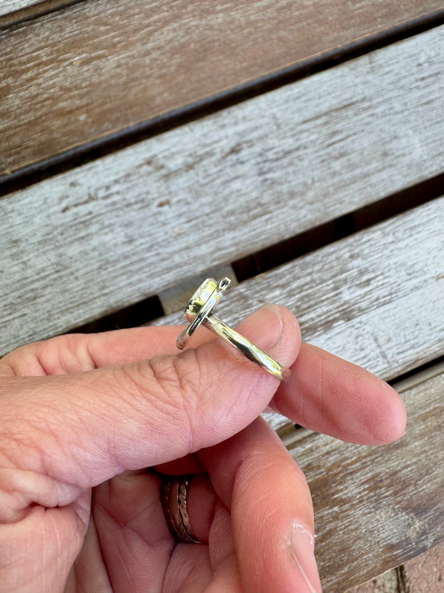 White Buffalo Horseshoe Ring Size 6.5