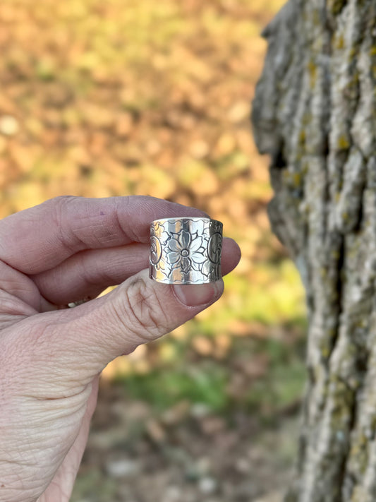 Hand Engraved Wide Band Cuff Ring 8.5